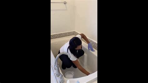 Housekeeper Porn Videos .